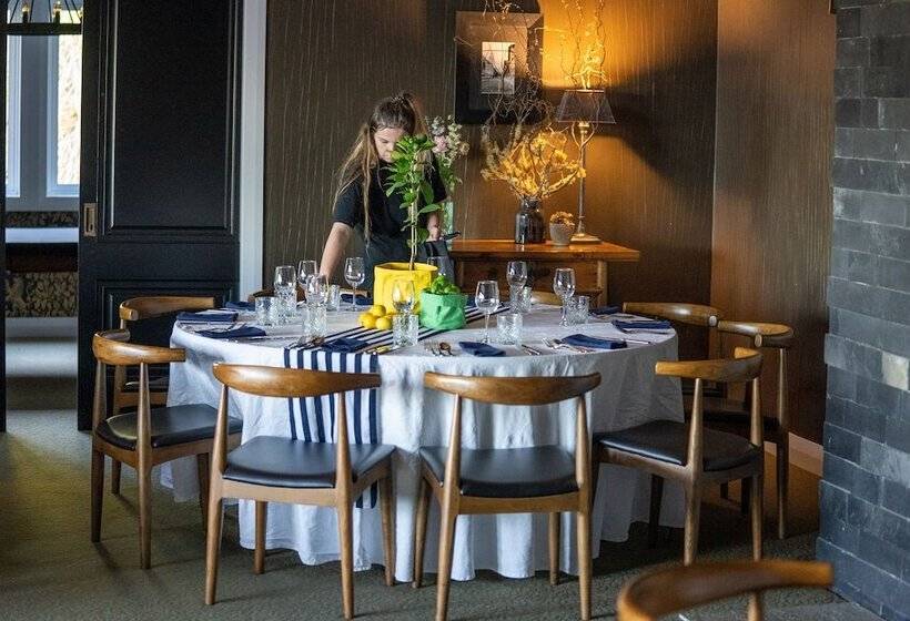 בית מלון כפרי Woodhouse Mountain Lodge