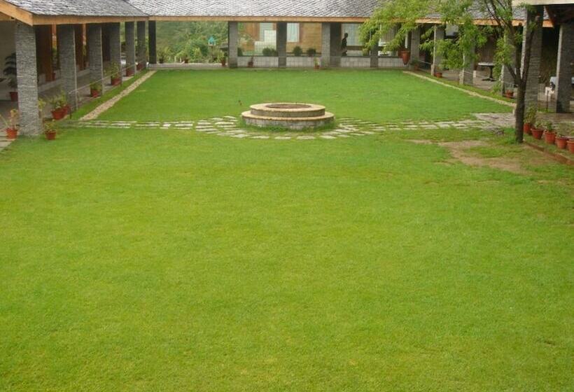 Manuallaya The Resort & Spa