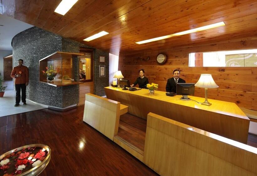 Manuallaya The Resort & Spa