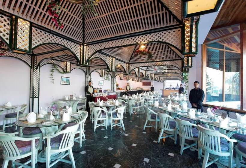 Manuallaya The Resort & Spa