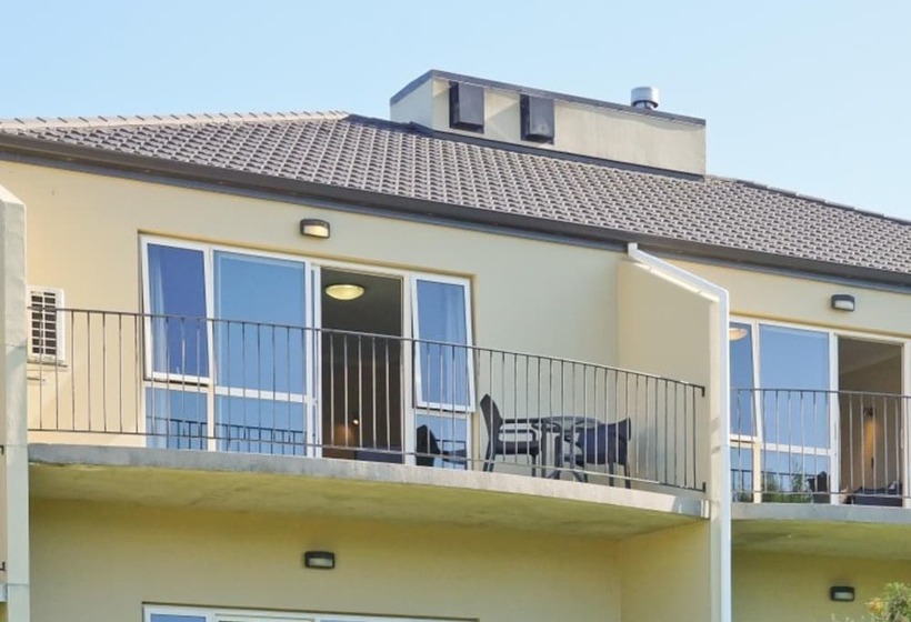 모텔 Asure Avenue Motor Lodge