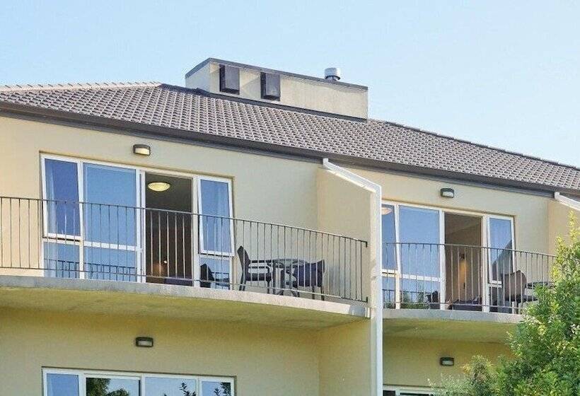 모텔 Asure Avenue Motor Lodge