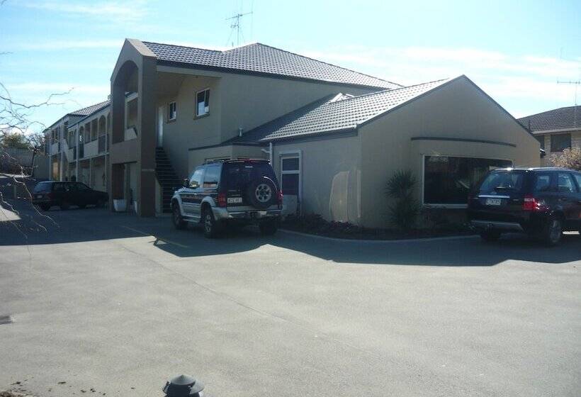 מוטל Asure Avenue Motor Lodge