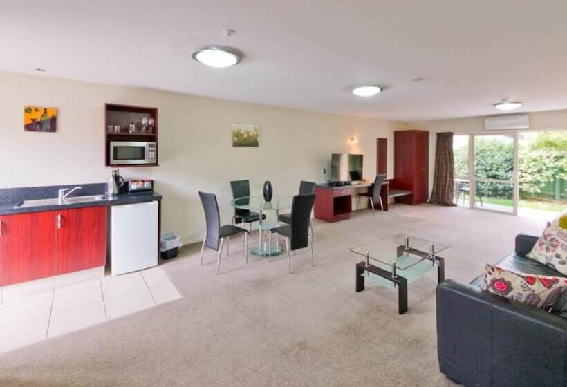 모텔 Asure Avenue Motor Lodge