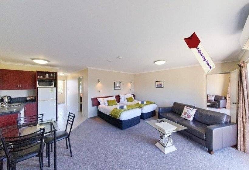 모텔 Asure Avenue Motor Lodge