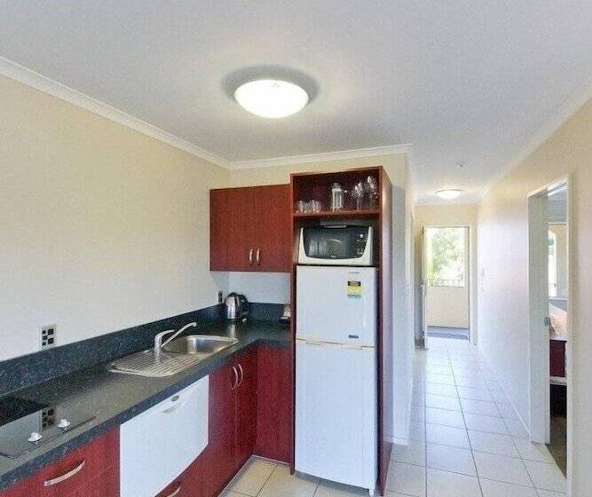 모텔 Asure Avenue Motor Lodge