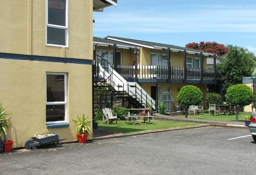 מוטל Asure Saddle And Sulky Motor Lodge