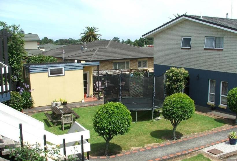 מוטל Asure Saddle And Sulky Motor Lodge