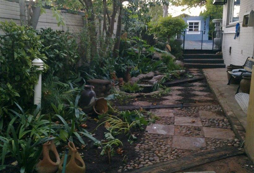 膳宿费 @floben Guest House