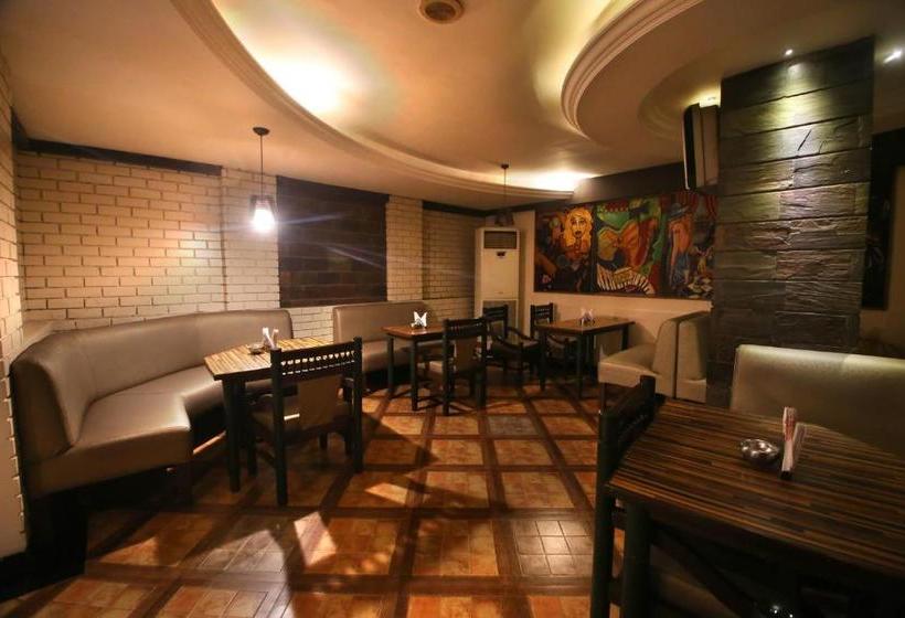 إقامة Mpt Kalchuri Residency, Jabalpur