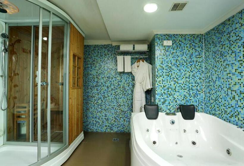 The Quilon Beach Hotel And Convention Center