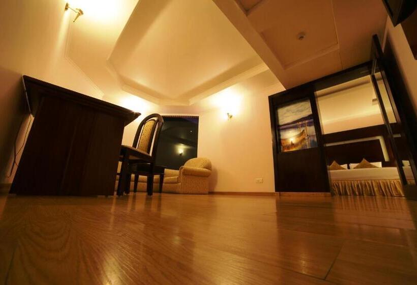 The Quilon Beach Hotel And Convention Center