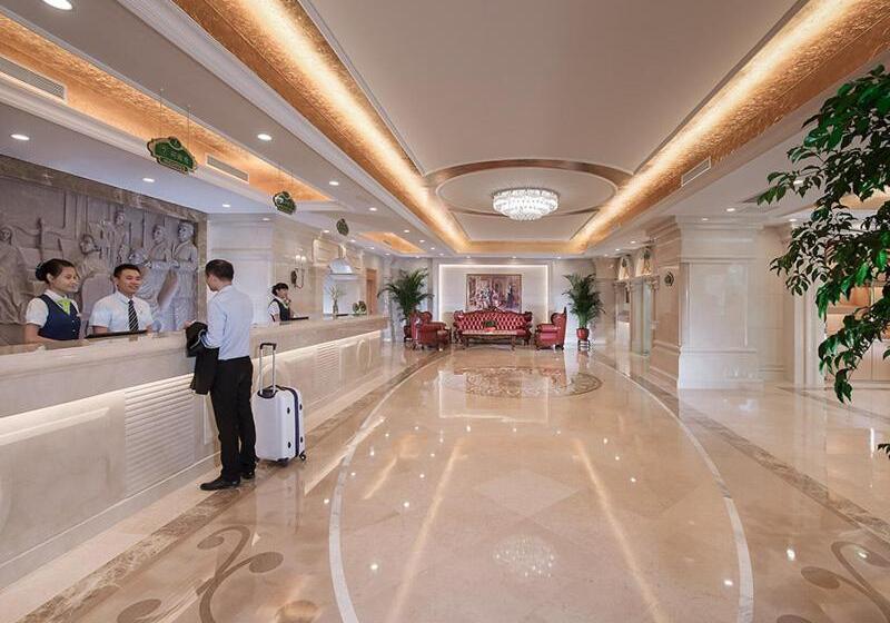 Vienna International Hotel Shenzhen Jingtian