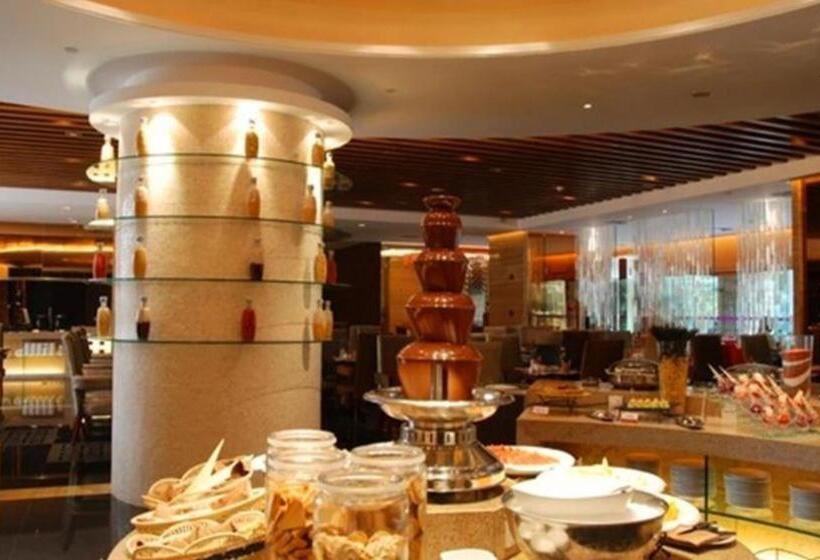 Отель Wellton International