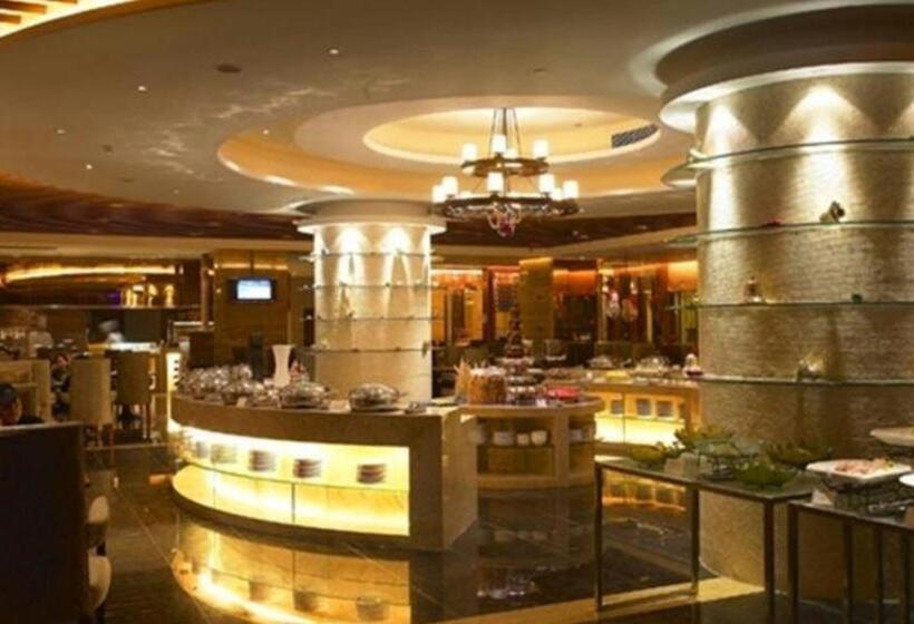 Отель Wellton International