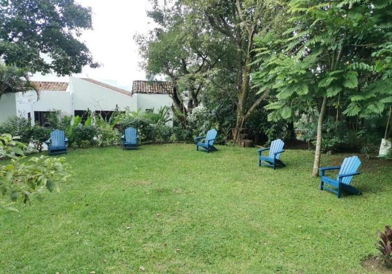 Отель Don Ernesto By La Chimba