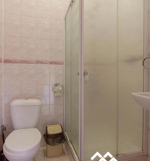 Hotel гірський узвіз