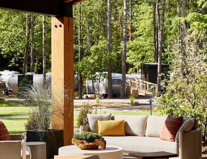 Отель Autocamp Catskills