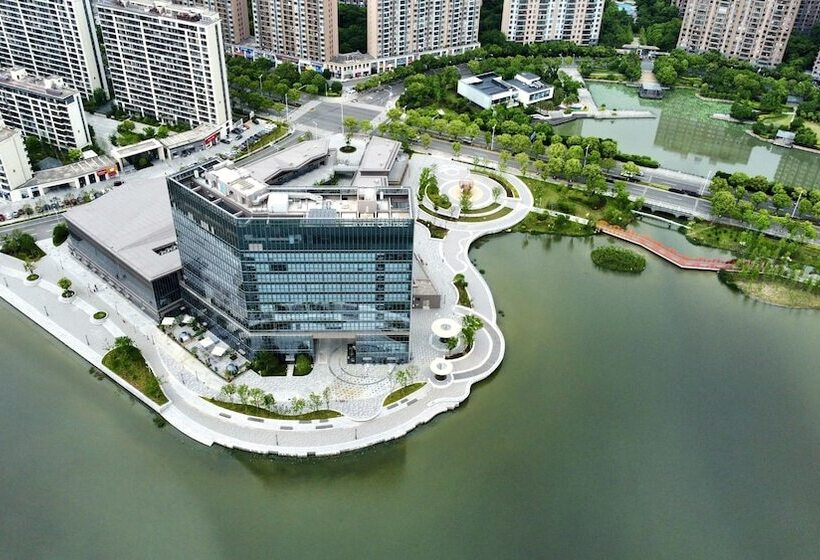 فندق Hyatt Centric Lakeside Ningbo