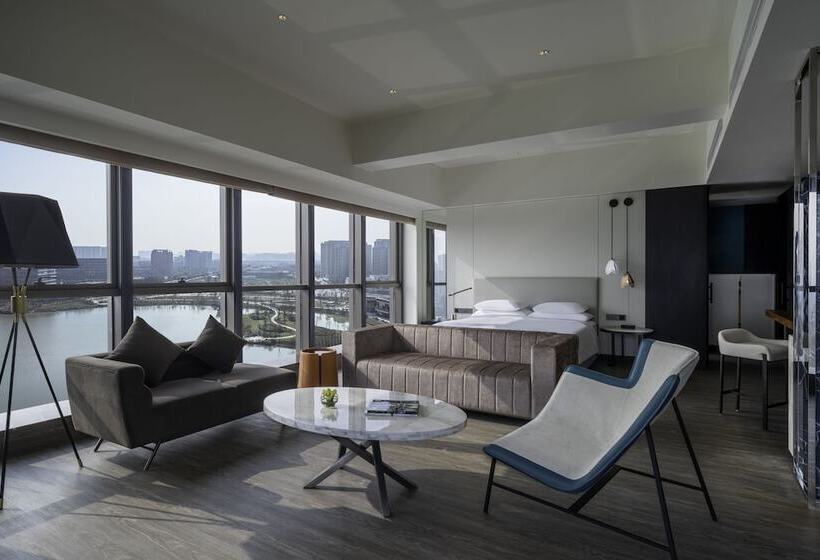 فندق Hyatt Centric Lakeside Ningbo