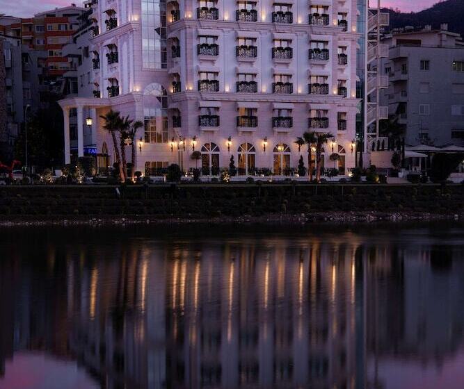 Radisson Collection Morina Hotel, Tirana