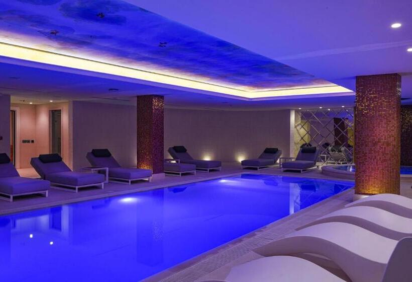 Radisson Collection Morina Hotel, Tirana