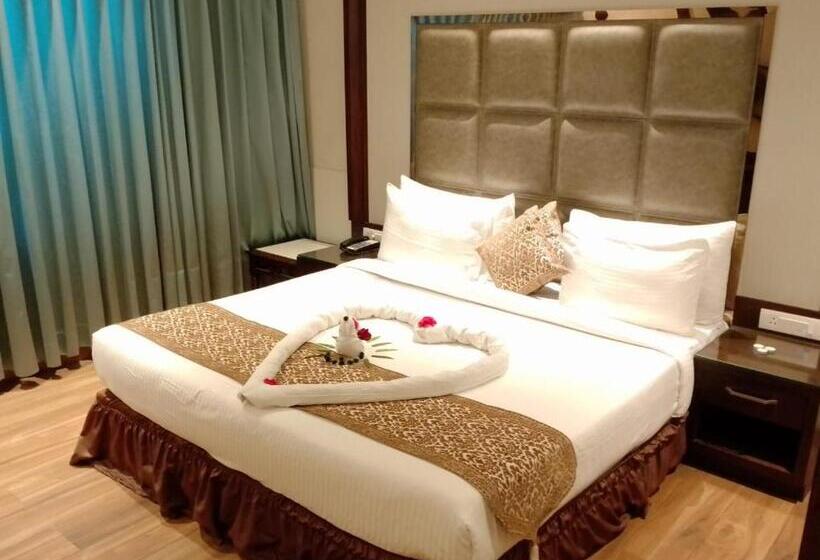 The Stella Hotel & Resort