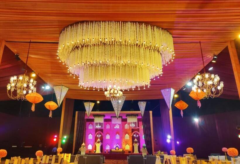 The Stella Hotel & Resort