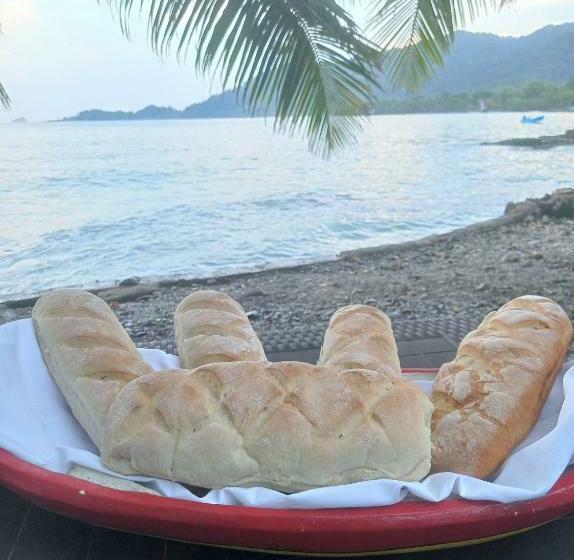 Пансион Tres Soles