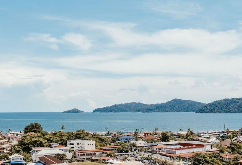 The Aru Hotel At Aru Suites