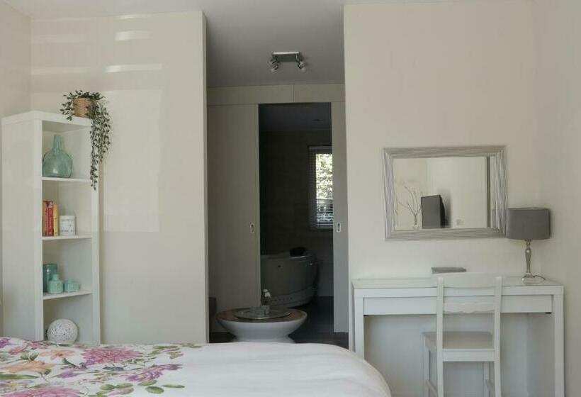 Bed and Breakfast Casa Lely