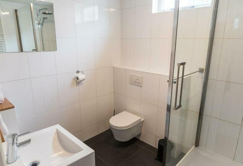 مبيت وإفطار Houseboat Next To Amstel