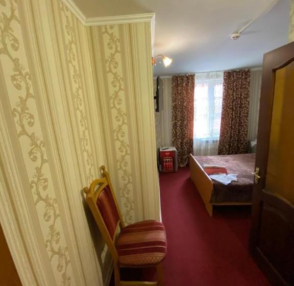 Hotell золотий дракон