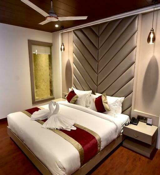 Fabhotel Prime Centella