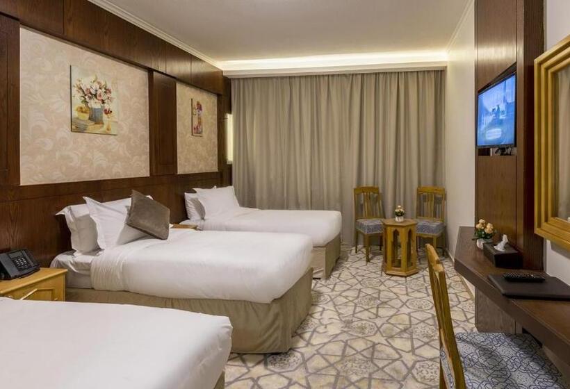 Отель Jiwar Al Madina