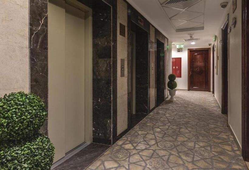 Отель Jiwar Al Madina