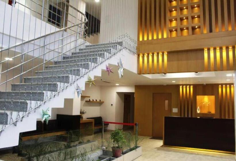 Отель Mann Dechen And Palmo, Mg Marg, Gangtok