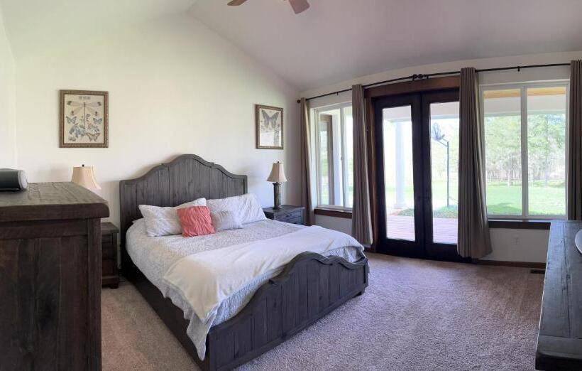 فندق Nisqually Highland Ranch! 35 Mi To Mt Rainier