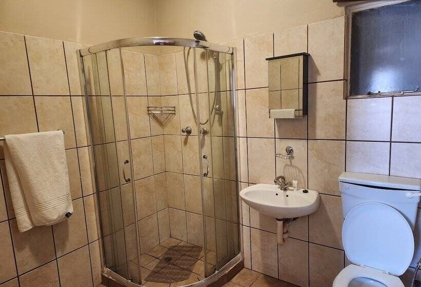 فندق Postmasburg Inn