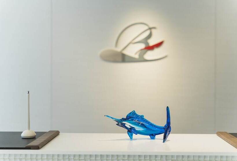 Отель Rembrandt Style Naha