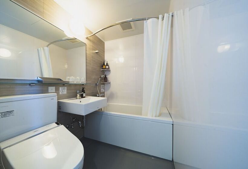 Отель Rembrandt Style Naha