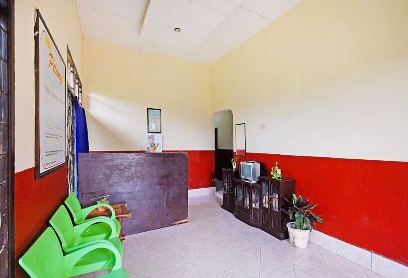 酒店 Wisma Pelangi Palopo Redpartner