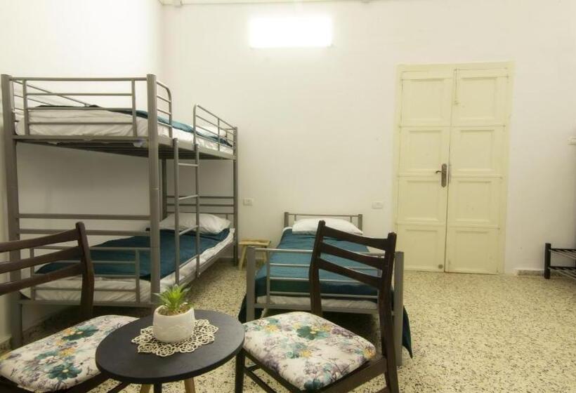 ペンション Aida Guest House