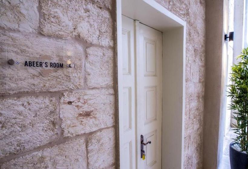 ペンション Aida Guest House