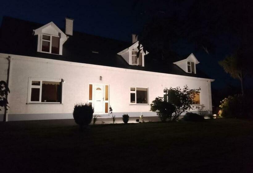 بنسيون Bundoran Guesthouse