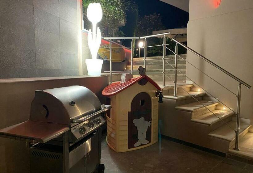 بنسيون Isca Blue Beach Casa In Villa Con Ampio Spazio Esterno Vicino Al Mare, Sino A Max 8 Persone