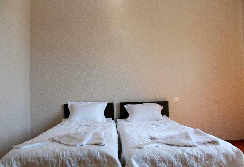 پانسیون New House Signagi