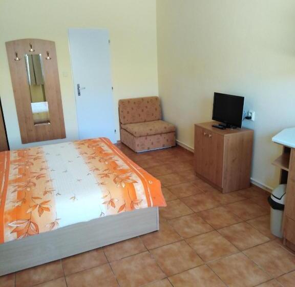 펜션 Privát Sulamit