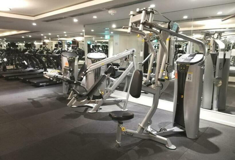 Stylish Downtown Toronto Residential