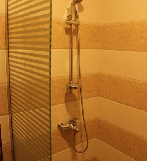 الفخامة الماسية للوحدات السكنية المفروشة